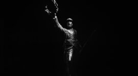 “Le Poilu Victorieux” — Les blessures invisibles des soldats de la Grande Guerre.