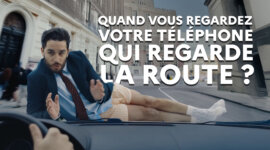 Babel + Madame Bovary : Quand vous regardez votre téléphone, qui regarde la route ?