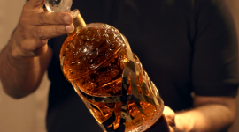 Film savoir-faire Flacons aux abeilles