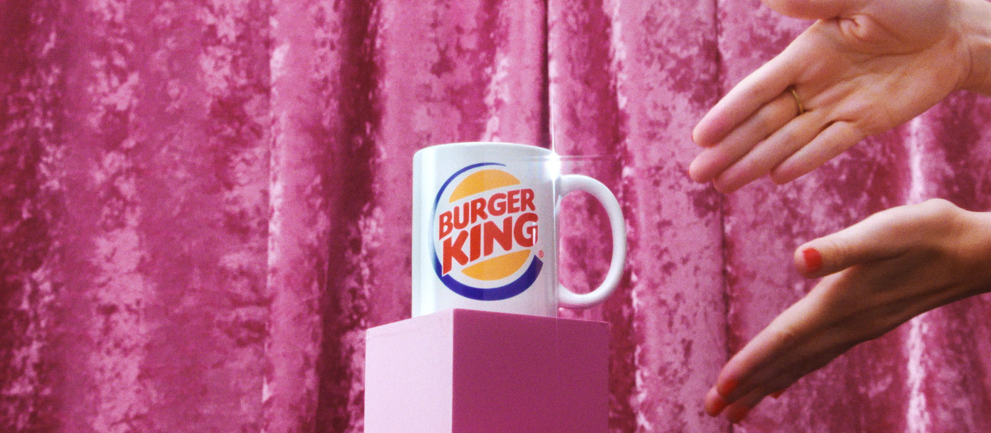 Campagne social médiaBurger King change de logo BURGER KING