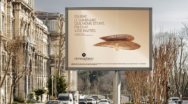 ATMOSPHERA S’AFFICHE AVEC ELVIS LA CAMPAGNE DÉCO QUI VA VOUS FAIRE SOURIRE