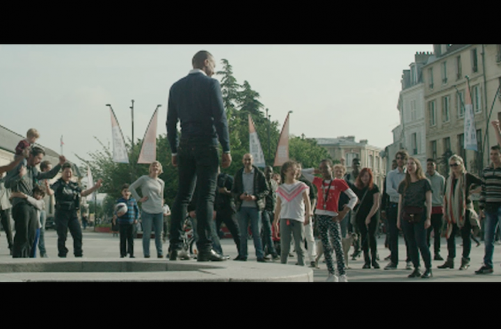 #EquipeStDenis : 110 000 habitants, 135 nationalités et 1 jeu collectif – film – campagne digitale