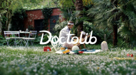Doctolib célèbre la vocation des soignants avec Herezie.