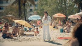 Orange Maison Protégée choisit l’absurde pour parler sécurité domestique dans sa nouvelle campagne signée Publicis Conseil
