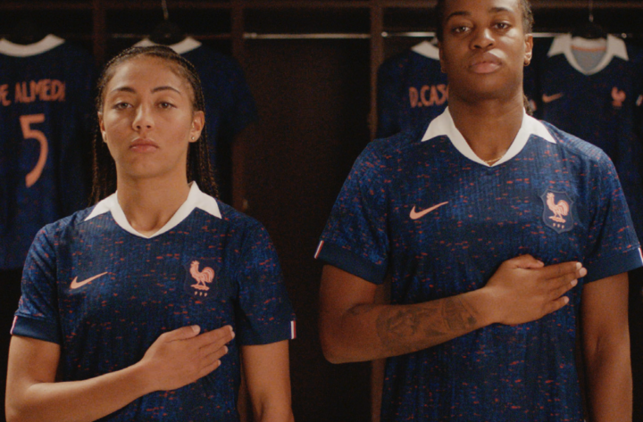 L&rsquo;hymne de la prévention : Orange et l&rsquo;Équipe de France Féminine de Football s&rsquo;engagent pour la santé des femmes avec Publicis Conseil