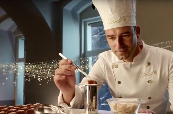 Campagne TV « Champs-Elysées » – Lindt