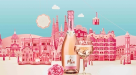 « Mia, pétillante et Barcelonaise » – campagne print 100% « HAND MADE » #paperart