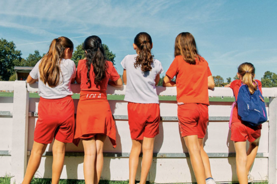 SPORT FEMININ : LES MARQUES, ACCELERATRICES DU CHANGEMENT DÈS L’ENFANCE