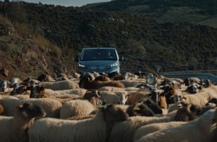 PEUGEOT au plus proche du quotidien des professionnels dans sa nouvelle campagne, imaginée par l’agence 777 France