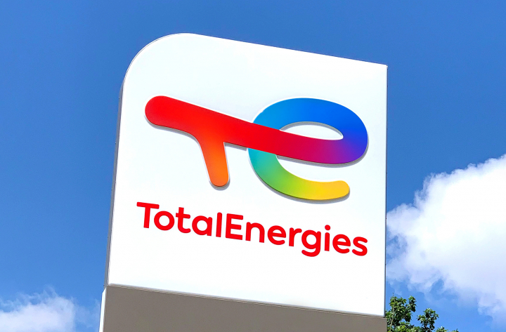Total devient TotalEnergies