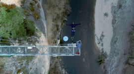 Film web – L&rsquo;incroyable saut sans contact