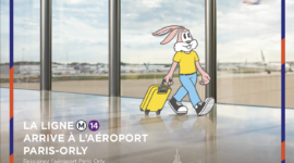 Grande première : Serge le Lapin arrive à Paris-Orly, en prenant le métro