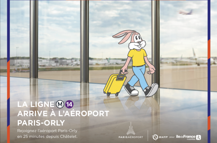 Grande première : Serge le Lapin arrive à Paris-Orly, en prenant le métro