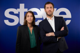 Steve x CBNEWS : In pop We trust !