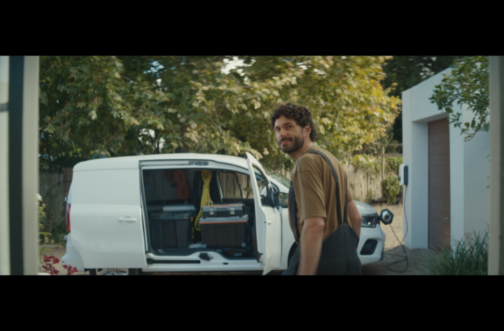 Campagne TV & Digital – Kangoo Van E-Tech 100% électrique